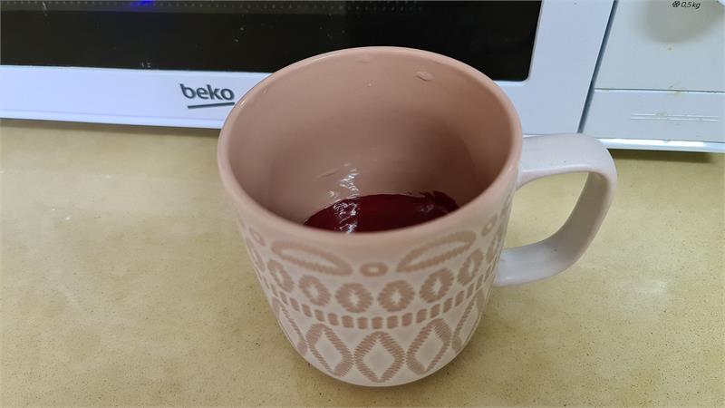 עוגת מאג קטיפה אדומה בפחות מ-5 דקות, עוגת קטיפה אדומה במאג נהדרת