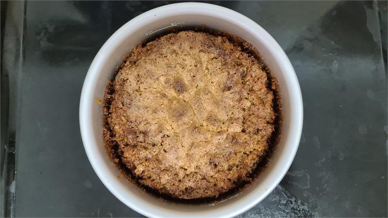 עוגת תפוחים ואגוזים לשניים