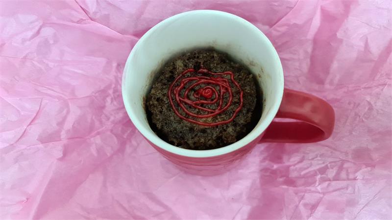 עוגת מאג שוקולד ורוויון, עוגת אוכל השטן במאג בפחות מ-5 דקות