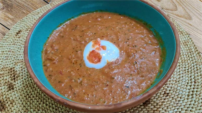 מרק עגבנית קרמי לשניים