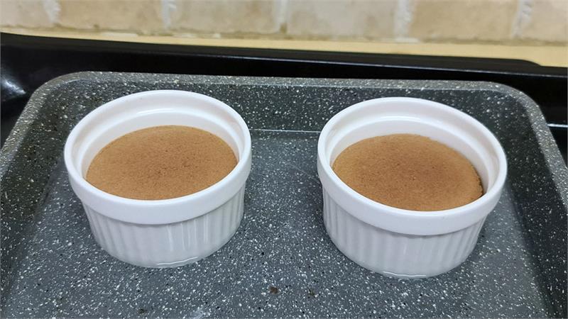 קרם ברולה שוקולד לשניים