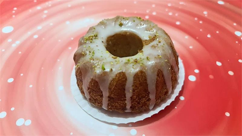 עוגת משמשים לשניים