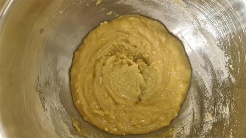 עוגת חמאה ולימון לשניים