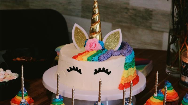 עוגת חד קרן קלה להכנה ליום הולדת