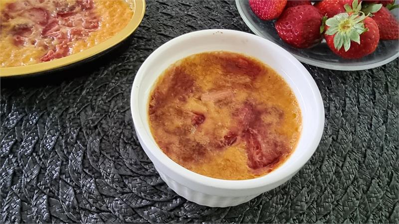 קרם ברולה תותים הכי טעים ואלגנטי