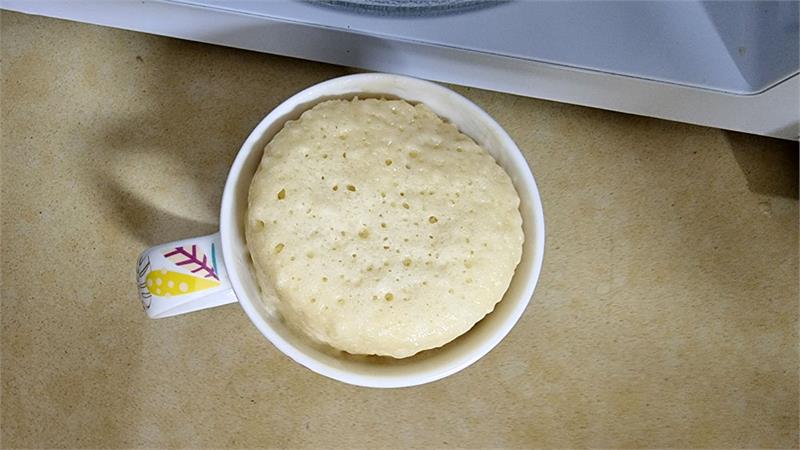 עוגת מאג תותים, עוגת תותים במאג בפחות מ-5 דקות עוגת תותים בספל