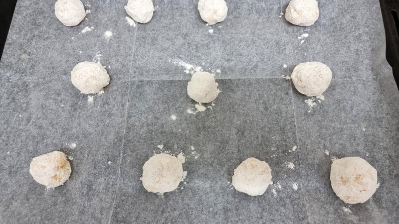 כדורי קוקוס נהדרים, שוּקוּ-שוּקוּ