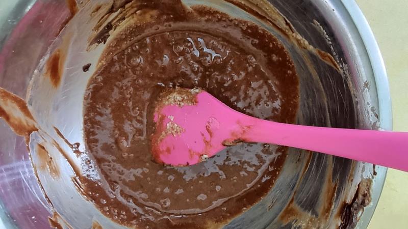 מוס שוקולד עם אייריש קרים