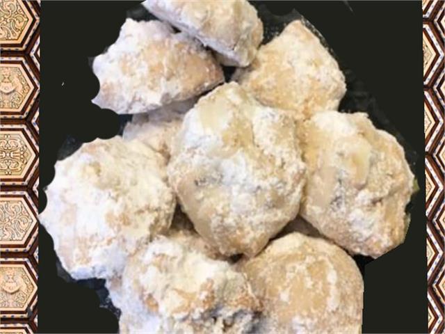 עוגיות כדורי דבש עם חמאה מלוחה