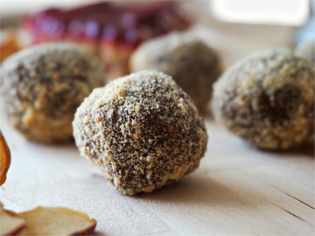 כדורי שוקולד עם רום וחלב מרוכז הכי טעימים