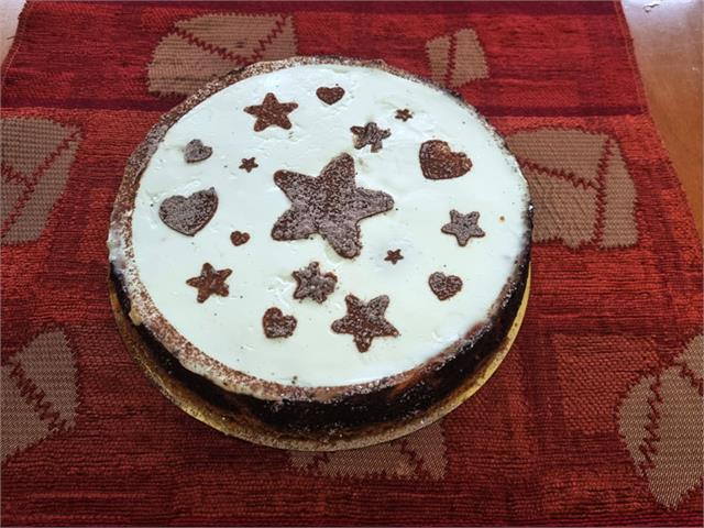 ציפוי שמנת סוכר לעוגה