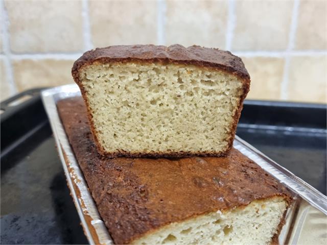 עוגת שקדים קטוגנית ללא קמח המתאימה לדיאטה קטוגנית