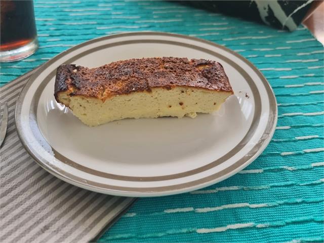 עוגת גבינה אפויה דיאטטית בתבנית חלה הכי טעימה וקלה להכנה