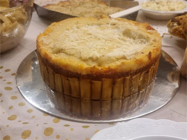 עוגת פסטה ריגטוני ברוטב עגבניות הכי טעימה וקלה להכנה