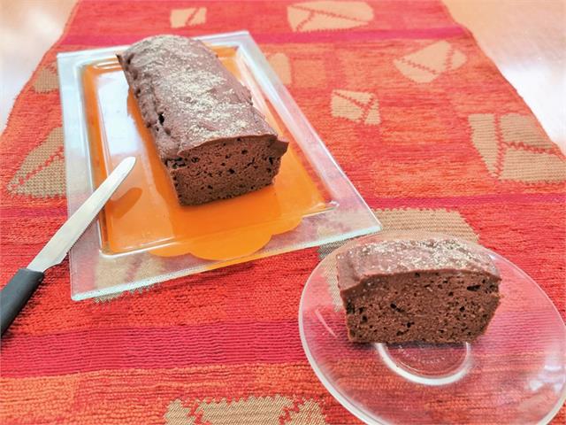 עוגת שוקולד קמח בננה ירוקה הכי טעימה וללא גלוטן באינגליש קייק