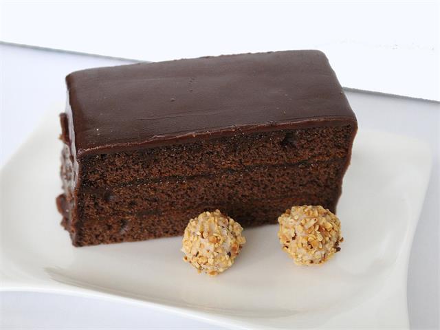 עוגת ממרח אגוזים וקמח שקדים הכי טעימה וקלה להכנה וללא גלוטן