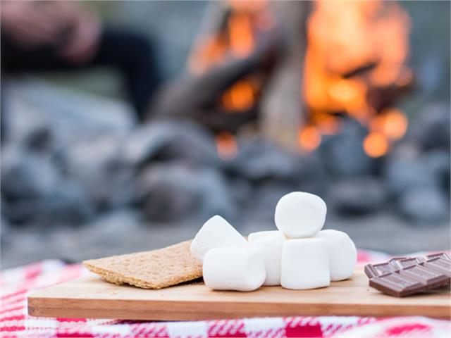 איך מכנים גרהאם קרקר בבית 