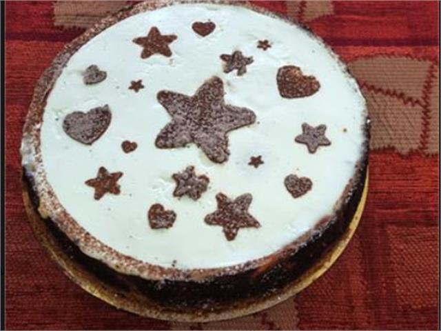 ציפוי שמנת סוכר לעוגה