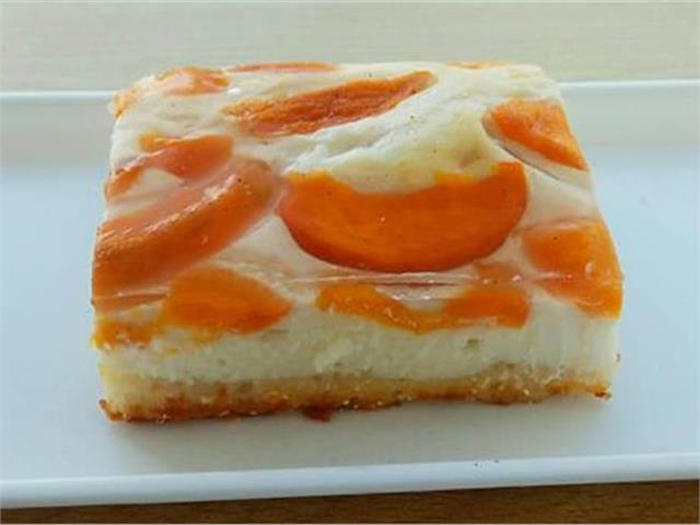 עוגת אפרסקים קלה ונפלאה