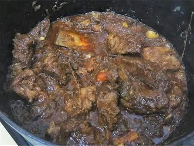 תבשיל אסאדו עם ערמונים