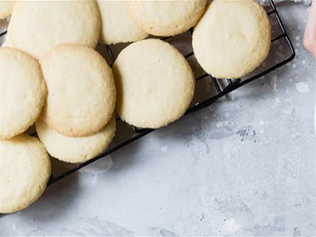 עוגיות שקדים וברנדי מוצלחות