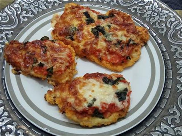 שניצל  עוף עם פרמזן