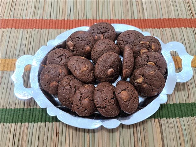 עוגיות שוקולד צ'יפס רובי ללא קטיפה אדומה