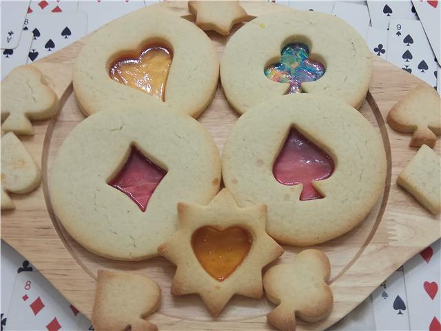 עוגיות חלונות צבעוניים, עוגיות  ויטראז'