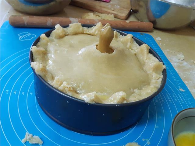 קלתית בצק מים חמים, קלתית לפאי בשר