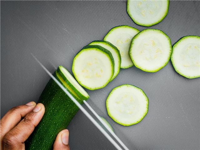 סלט קישואים