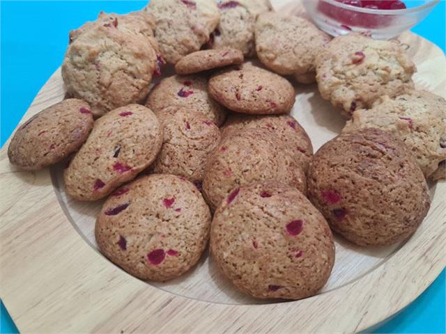 עוגיות דובדבנים משגעות בשתי דרכים