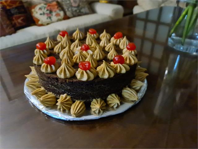 עוגת דובדבנים עם שוקולד, עוגת שוקולד עם דובדבנים בחושה ונהדרת