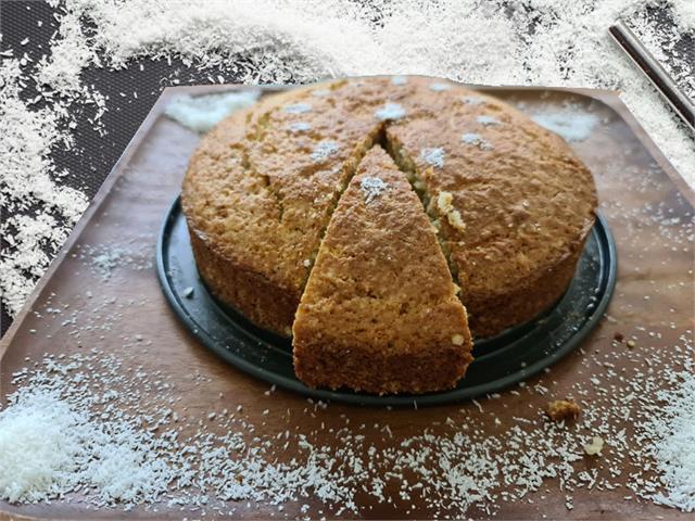 עוגת קוקוס בחושה נהדרת