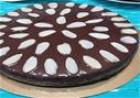 עוגת שוקולד ושקדים נהדרת בתבנית קוטר 18 ס"מ